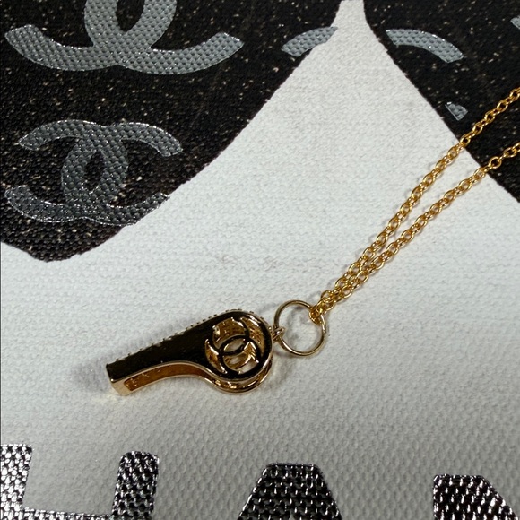 Unique Upcycled Chanel whistle charm on 18” gold 925 chain - Picture 4 of 7